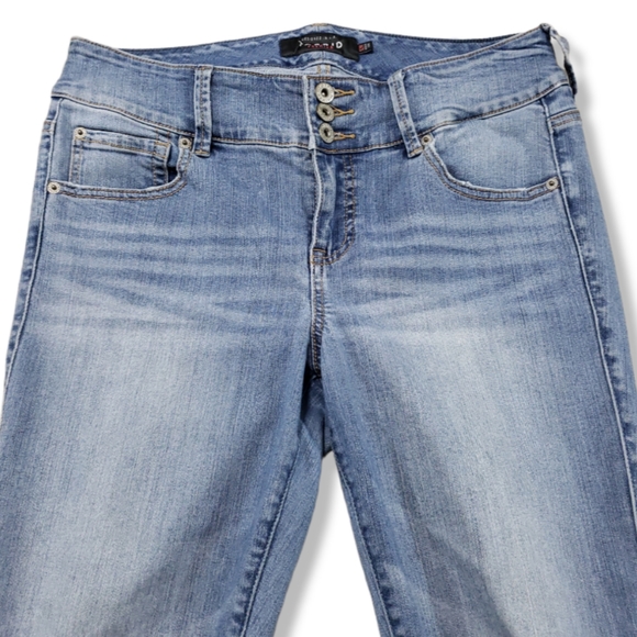 Torrid Jeans Size 12R Women's Torrid Premium Jeans Stretch Distressed Destroyed - Picture 3 of 6